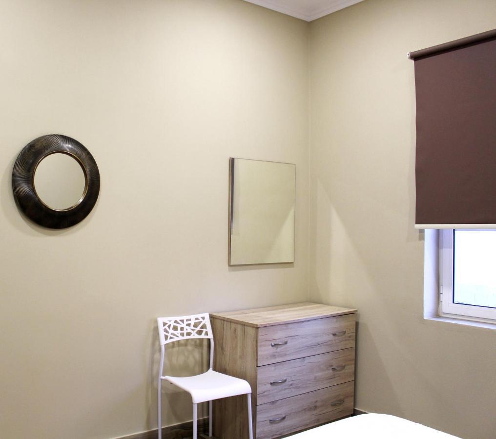 Apartamenti 2v1 - Myslym Shyri Tirana Esterno foto